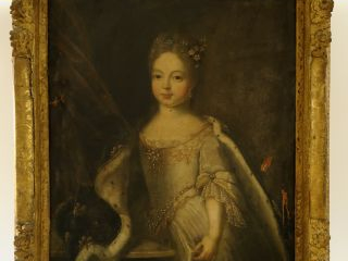 Ecole française du XVIII° siècle Portrait de Louis XV en costume du sa