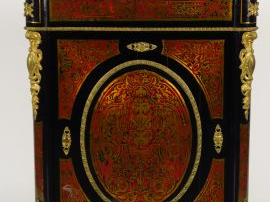 Meuble d'appui Napoléon III en marqueterie Boulle ouvrant à une porte,