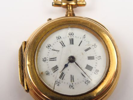 Montre de gousset en or, à décor d'un monogramme. Poids 24,3 g