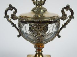 Sucrier Restauration en argent et cristal, poinçon Vieillard. M O : AC