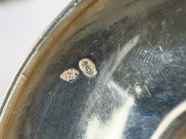 Drageoir et saleron double en argent, poinçon Vieillard, décor de palm