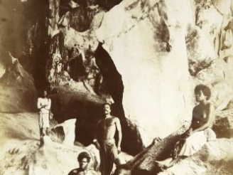 Vente aux enchères [Photographie]. ALBUM SUR LA NOUVELLE-CALÉDONIE. 20 photographies orig