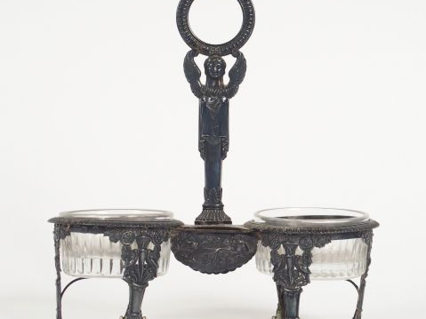 Saleron double de style Empire, monture en argent, poinçon Vieillard, 