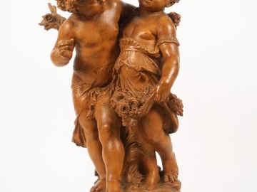 Auguste Moreau "Enfants au bouquet" Sculpture en terre cuite patinée. 