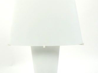 FONTANA ARTE. Daniela Puppa. Lampe de table en verre blanc moulé, socl