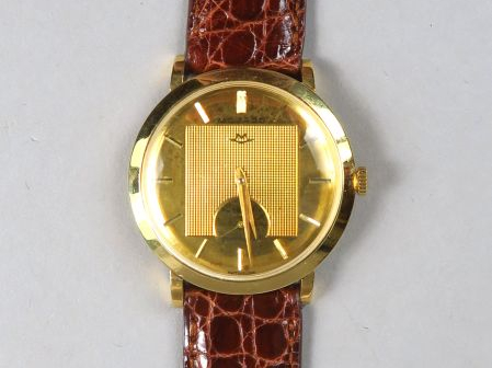 MOVADO. Montre bracelet, modèle Gentleman