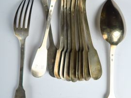 6 couverts en argent poinçon Minerve. Monogrammés PH. MO : EL. Poids :