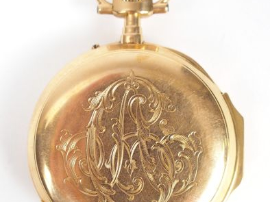 Montre de gousset en or jaune, cadran émail, chiffres romains, trotteu