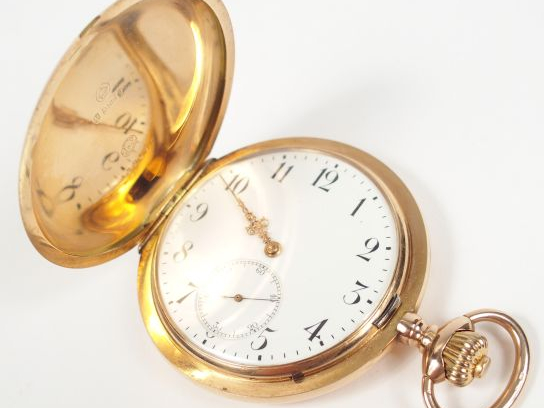 I.W.C. Montre savonnette en or jaune 14K, cadran émail, chiffres arabe