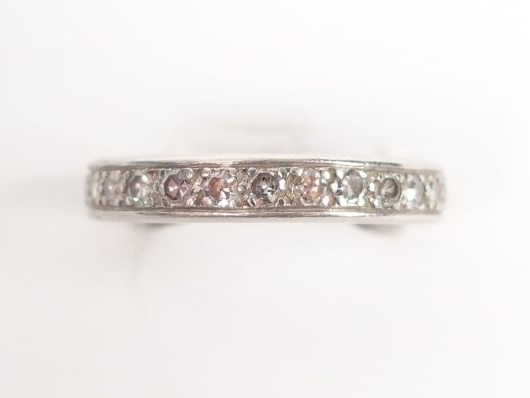 Alliance américaine monture platine et diamants taille moderne de 0,02