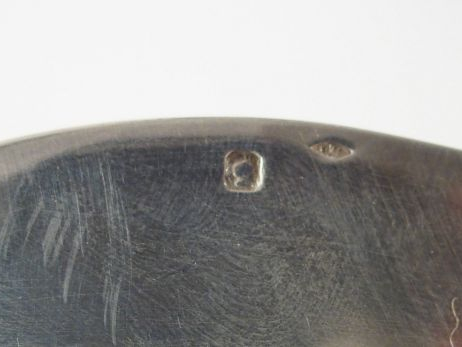 Suite de 12 assiettes de style Louis XV en argent, poinçon Minerve, mo