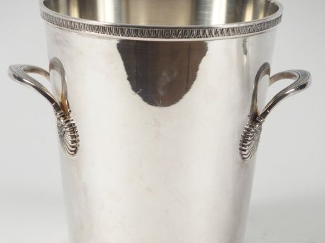 Seau à champagne de style Empire en métal argenté, à décor de palmette