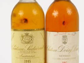 2 BOUTEILLES SAUTERNES : 1 CHÂTEAU SUDUIRAUT 1985 HEP - 1 CHÂTEAU DOIS