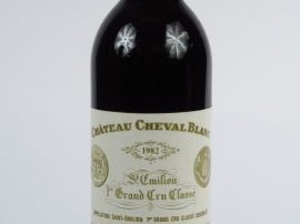 1 BOUTEILLE CHÂTEAU CHEVAL BLANC 1er GCC ST EMILION - 1982
