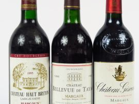 Vente aux enchères 3 BOUTEILLES MARGAUX : 1 CHÂTEAU GISCOURS GCC 2002 - 1 CHÂTEAU BELLEVU
