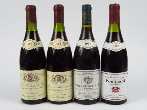 4 BOUTEILLES : 1 POMMARD MURE 1987 - 2 ALOXE CORTON 1er CRU CHAPUIS 19