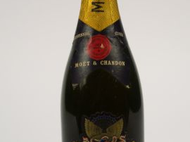 1 BOUTEILLE CHAMPAGNE MOET   CHANDON 'AMERICAN INDEPENDANCE BICENTENNI