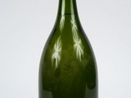 1 MAGNUM MARC DE CHAMPAGNE MOET   CHANDON