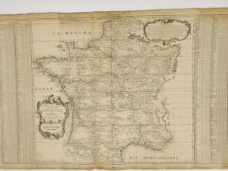 Vente aux enchères MARALDI ET CASSINI DE THURY. Carte La France. Nouvelle carte qui compr