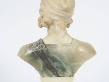 A. MICHELOT. "Jeune fille au bandeau" Sujet en albâtre, signé. (Fel) H