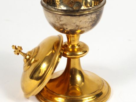 Ciboire en vermeil, avec une boite Poids : 140 g