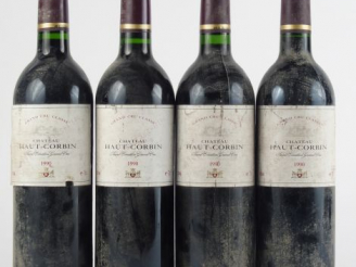 Vente aux enchères 4 BOUTEILLES CHÂTEAU HAUT CORBIN GCC ST EMILION - 1990 - BS