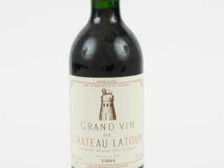 Vente aux enchères 1 BOUTEILLE CHÂTEAU LATOUR 1er GCC PAUILLAC - 1994