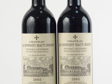 2 BOUTEILLES CHÂTEAU LA MISSION HAUT BRION GCC GRAVES - 1995