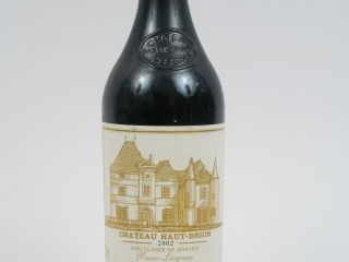 Vente aux enchères 1 BOUTEILLE CHÂTEAU HAUT BRION 1er GCC GRAVES - 2002
