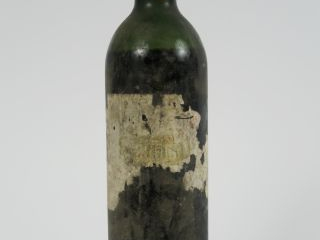 Vente aux enchères 1 BOUTEILLE CHÂTEAU MARGAUX 1er GCC MARGAUX - BEP-VIDANGE/MILLESIME IL