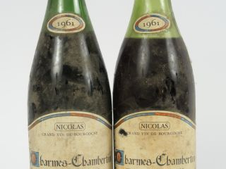 2 BOUTEILLES CHARMES CHAMBERTIN NICOLAS - 1961 - 6 CM/6,5 CM/ELA