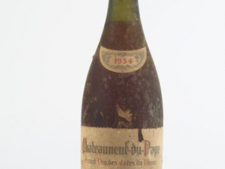 Vente aux enchères 1 BOUTEILLE CHATEAUNEUF DU PAPE C. GIROUD - 1934 - 3,5 CM/BS