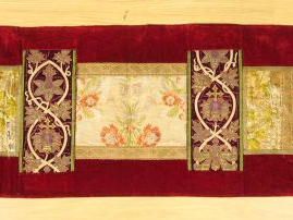 Réunion de deux chemins de table ou dessus d’autel   44cm/136 cm et 43