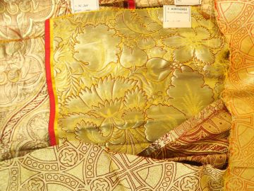 Suite de 14 documents textiles liturgiques, XXème siècle, modèles dest