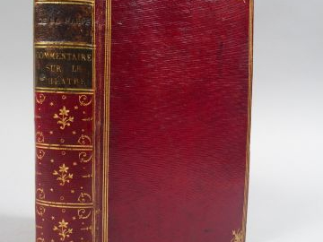 LA HARPE. Commentaire sur le théâtre de Voltaire. Paris, Maradan 1814.