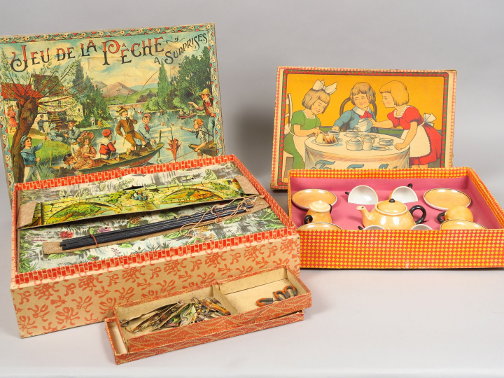 Lot de jeux de société des années 1900 à 1970 dont : jeux de la pêche 