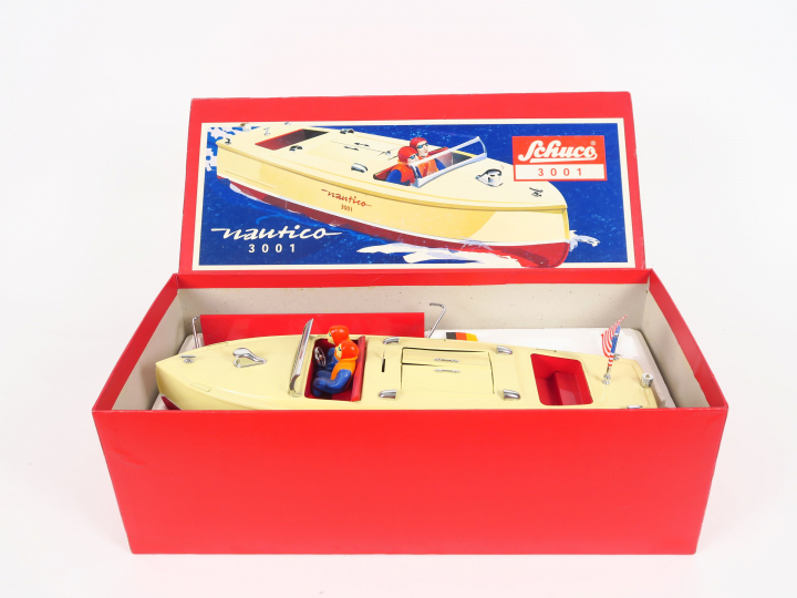 SCHUCO Nautico 3001 reédition dans sa boite d'origine, bel état (une p