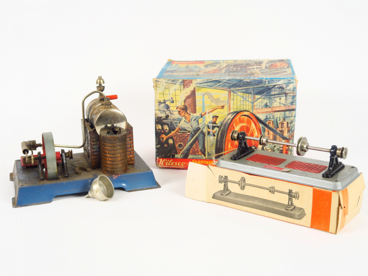 Machine à vapeur Wilesco DS en état d'usage et boite d'origine on y jo