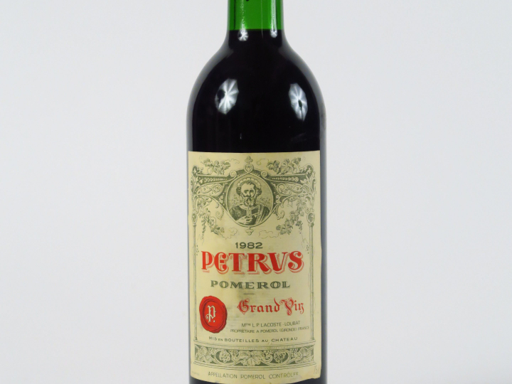 1 BOUTEILLE PETRUS POMEROL - 1982 - BG+