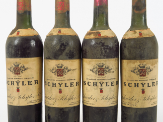 Vente aux enchères 4 BOUTEILLES BORDEAUX SCHYLER ANNEES 40 - 1 LB/3 HEP/BS