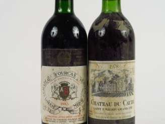 Vente aux enchères 2 BOUTEILLES : 1 CHÂTEAU FOURCAS HOSTEN LISTRAC 1985 LS/CAPS ABS - 1 C