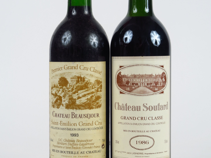 2 BOUTEILLES ST EMILION GCC : 1 CHÂTEAU BEAUSEJOUR 1993 - 1 CHATEU SOU