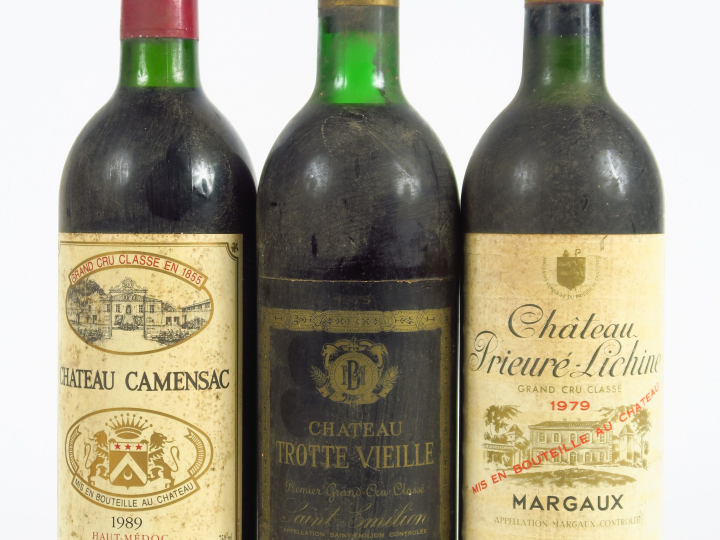 3 BOUTEILLES : 1 CHÂTEAU CAMENSAC GCC HAUT MEDOC - 1989 - BG/ET - 1 BO