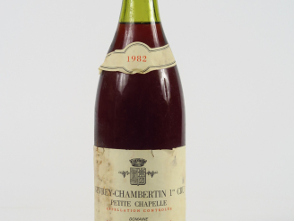 Vente aux enchères 1 BOUTEILLE GEVREY CHAMBERTIN 'PETITE CHAPELLE' TRAPET - 1982