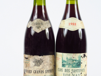 Vente aux enchères 2 BOUTEILLES : 1 POMMARD GRANDS EPENOTS GAUNOUX 1985 EA - 1 VOLNAY 1er