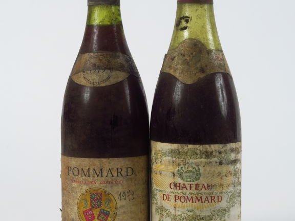 2 BOUTEILLES POMMARD : 1 THORIN 1979 2 CM/ES - 1 CHÂTEAU DE POMMARD 19