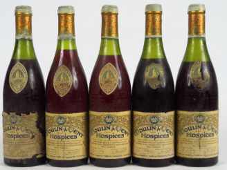 Vente aux enchères 5 BOUTEILLES MOULIN A VENT DES HOSPICES - 2 de 1971 2 CM/3 CM - 3 de 1