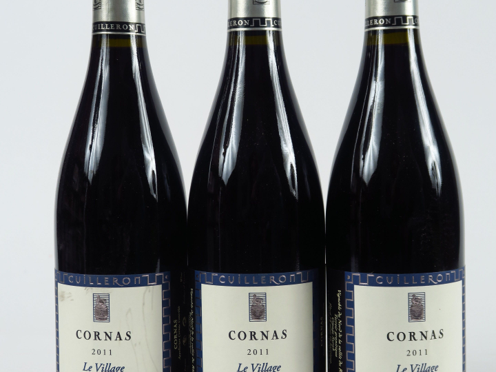 3 BOUTEILLES CORNAS 'LE VILLAGE' Y. CUILLERON - 2011