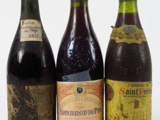Vente aux enchères 3 BOUTEILLES CHATEAUNEUF DU PAPE : 1 DOMAINE DU SAINT PREFERT 1971 - 1