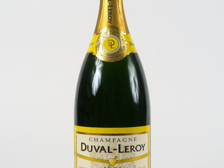 1 MAGNUM CHAMPAGNE DUVAL LEROY 'BLANC DE CHARDONNAY' - 1996